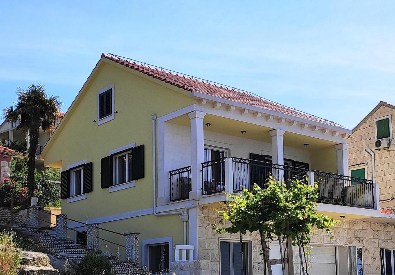 Aria Sumartin Exterior foto